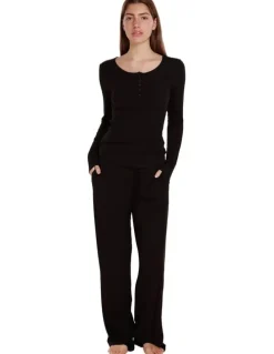 Gingerlilly Sleepwear Lille Ribbed Long Sleeve Henley Top in Black