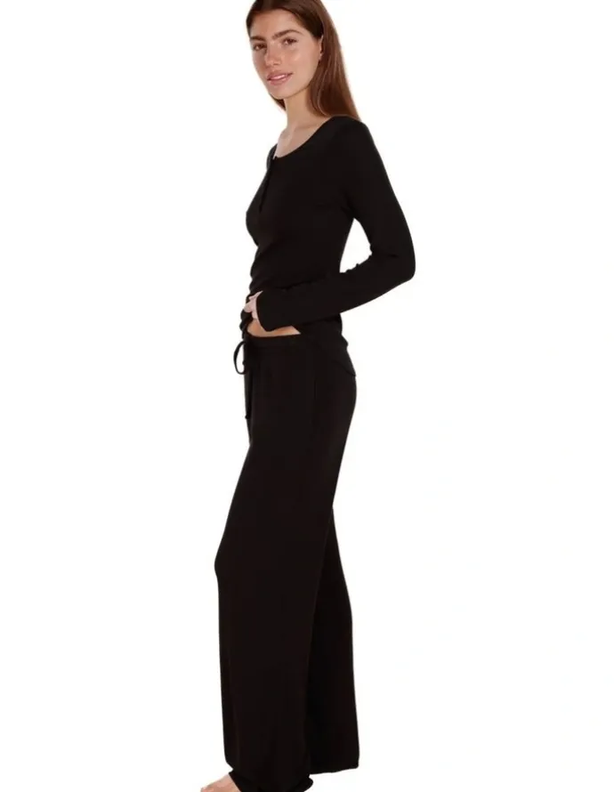 Gingerlilly Sleepwear Lille Ribbed Long Sleeve Henley Top in Black
