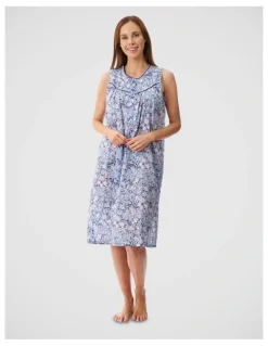 Givoni Sleeveless Short Nightie in Navy Floral Print