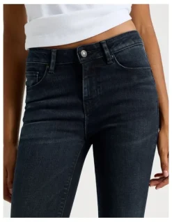 GRAB Ankle Skinny Low Rise Jean In Blue Black