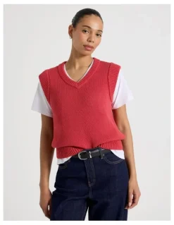 Grab Cotton Sleeveless V Neck Knit Top in Red