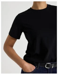 GRAB Crew Neck Tee in Black