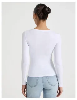 GRAB Long Sleeve Scoop Neck Tee in White