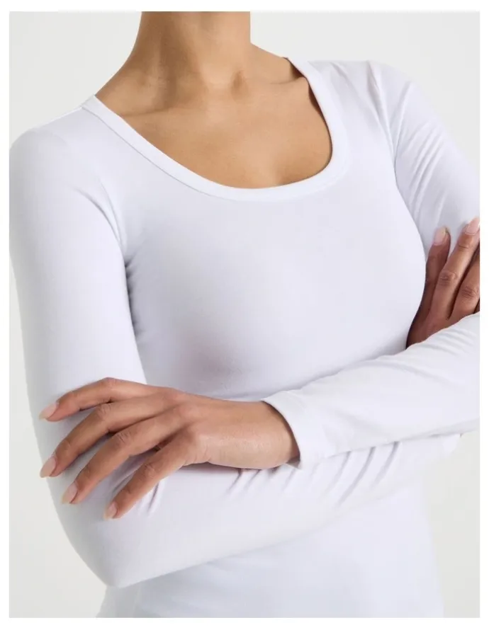 GRAB Long Sleeve Scoop Neck Tee in White