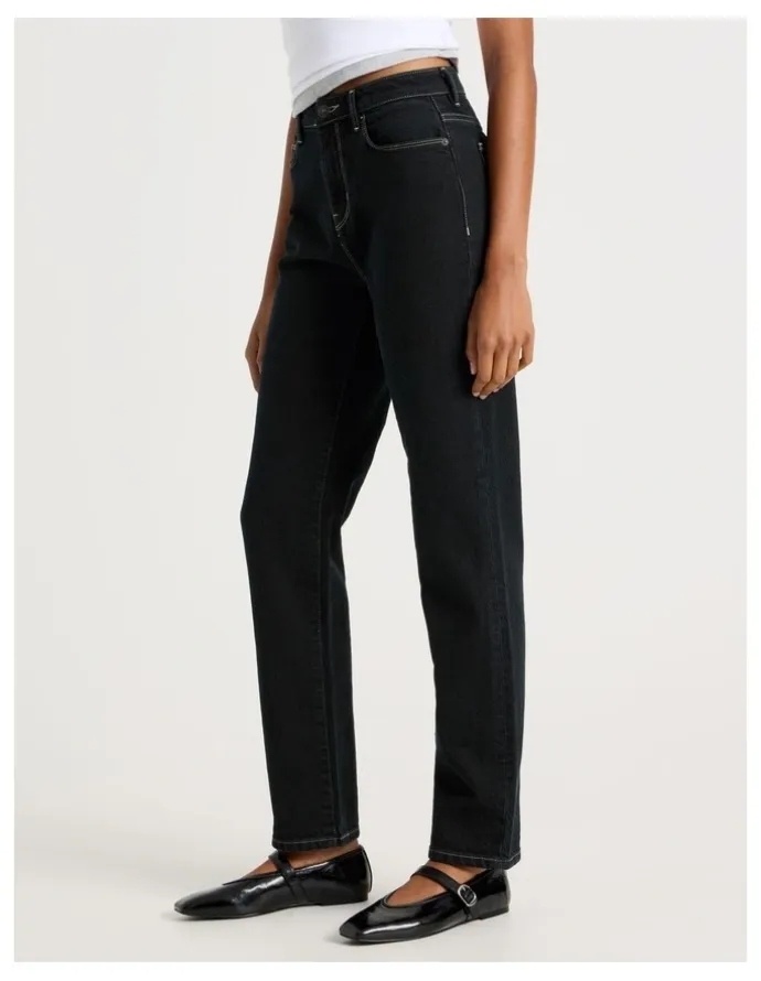 GRAB Mom High Rise Jeans in Deep Washed Down Vintage Indigo