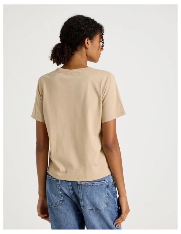GRAB Relaxed Fit V Neck Tee in Oat