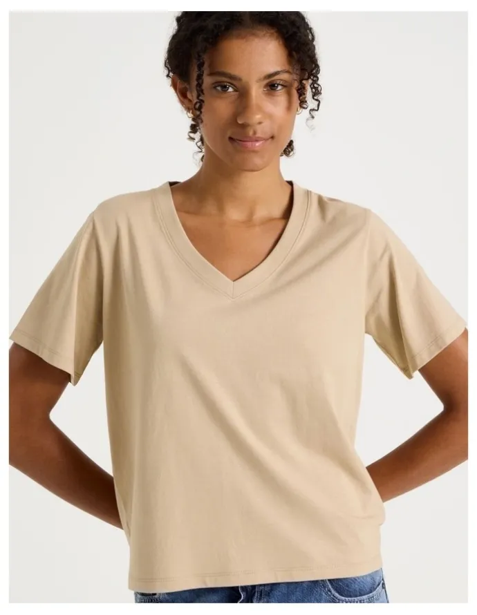 GRAB Relaxed Fit V Neck Tee in Oat