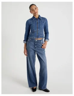 GRAB Relaxed Low Rise Jean In Medium Wash
