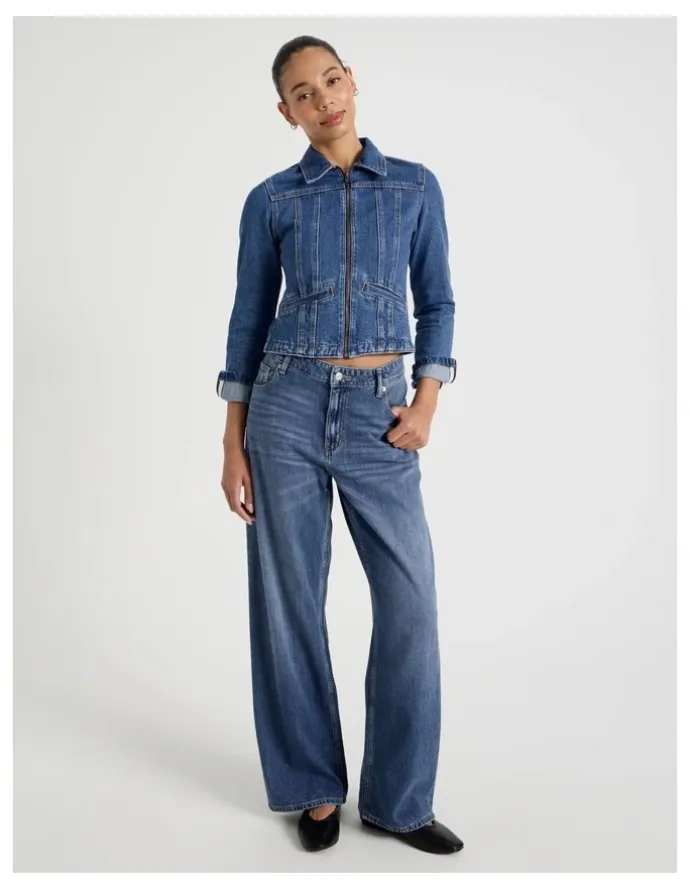 GRAB Relaxed Low Rise Jean In Medium Wash