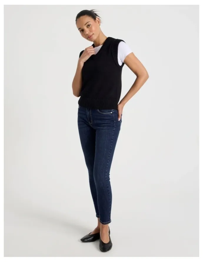 GRAB Skinny Mid Rise Jean With Short Inseam in Medium Indigo