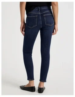 GRAB Skinny Mid Rise Jean With Short Inseam in Medium Indigo