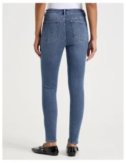 GRAB Skinny Shape In Jean In Medium Indigo