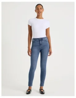 GRAB Skinny Shape In Jean In Medium Indigo