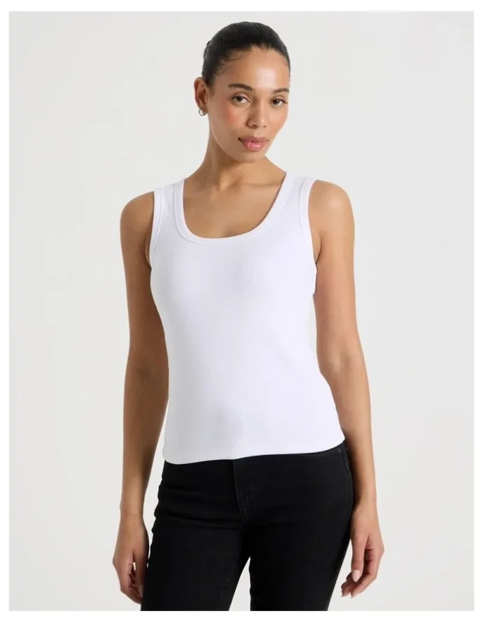 GRAB Slim Fit Scoop Neck Tank in White