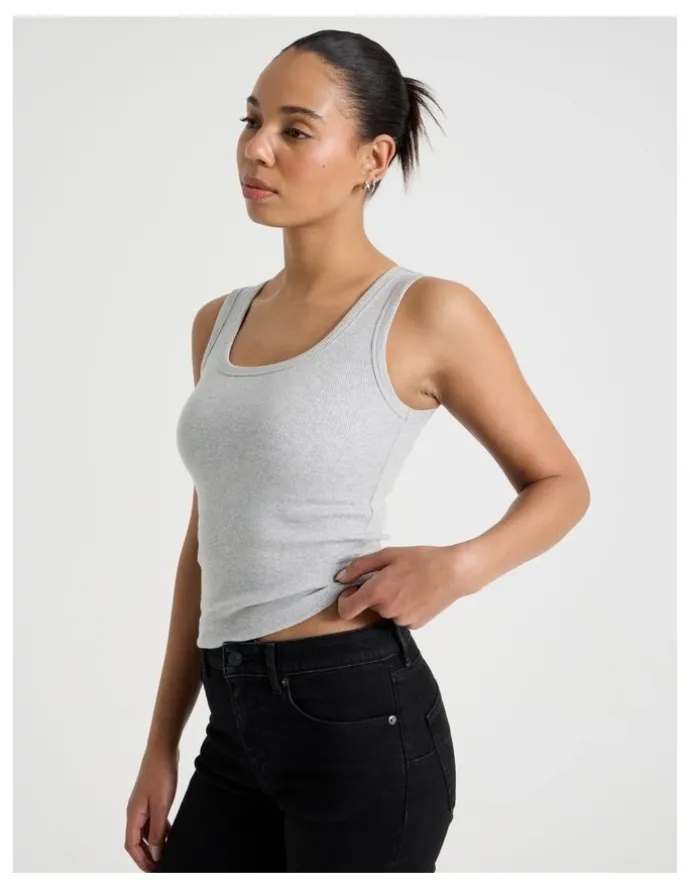 GRAB Slim Fit Scoop Neck Tank in Light Heather Grey