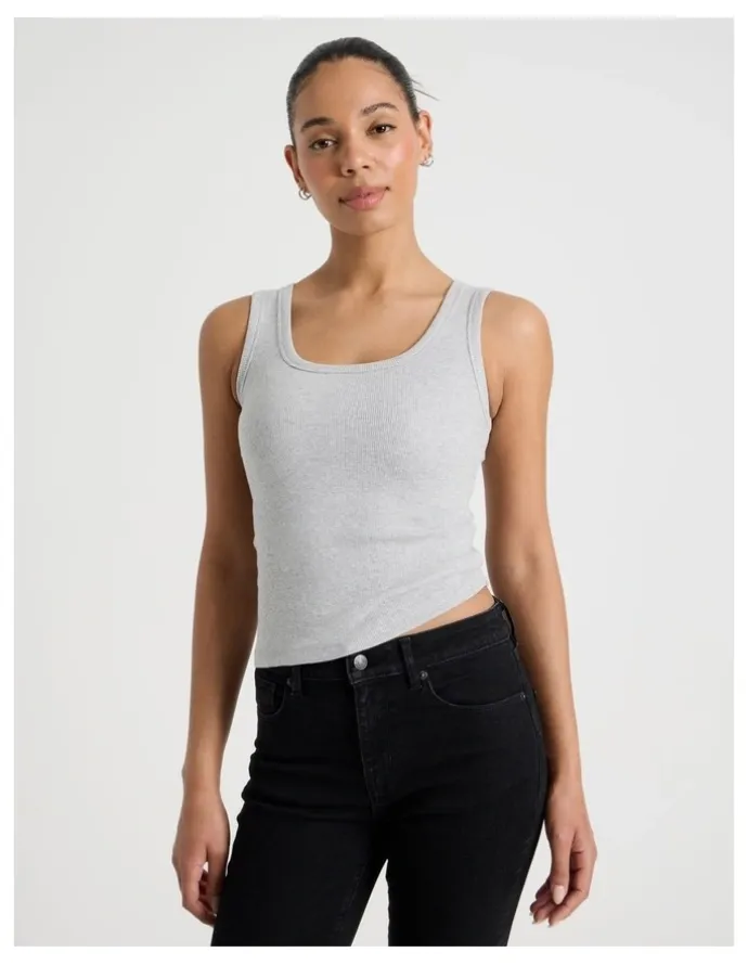 GRAB Slim Fit Scoop Neck Tank in Light Heather Grey