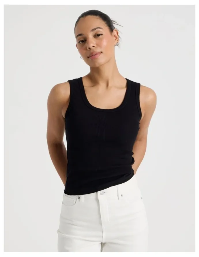 GRAB Slim Fit Scoop Neck Tank in Black