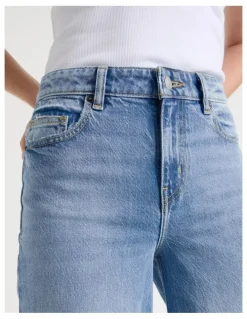 GRAB Wide Leg Cuffed Jeans in Light Indigo