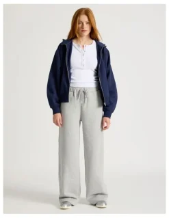 GRAB Wide Leg Fleece Pants in Light Heather Grey