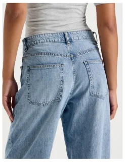 GRAB Barrel Mid Rise Jean In Medium Wash
