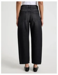 GRAB Barrel Mid Rise Jean In Washed Black