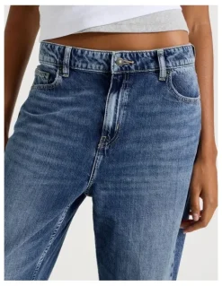 GRAB Boyfriend Mid Rise Jeans In Medium Indigo Vintage Wash