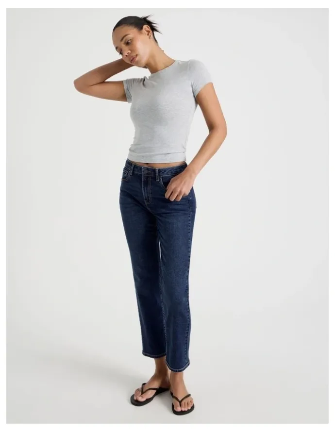 GRAB Cropped Straight Mid Rise Jeans in Dark Indigo