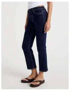 GRAB Cropped Straight Mid Rise Jeans in Rinse