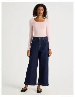 Grab Long Sleeve Scoop Neck Tee in Lotus