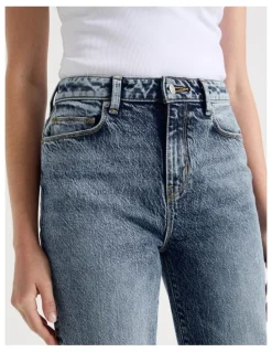 GRAB Mom High Rise Jeans in Light Indigo Tinted