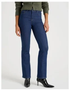 GRAB Sculpt Bootcut Mid Rise Jeans in Rinse