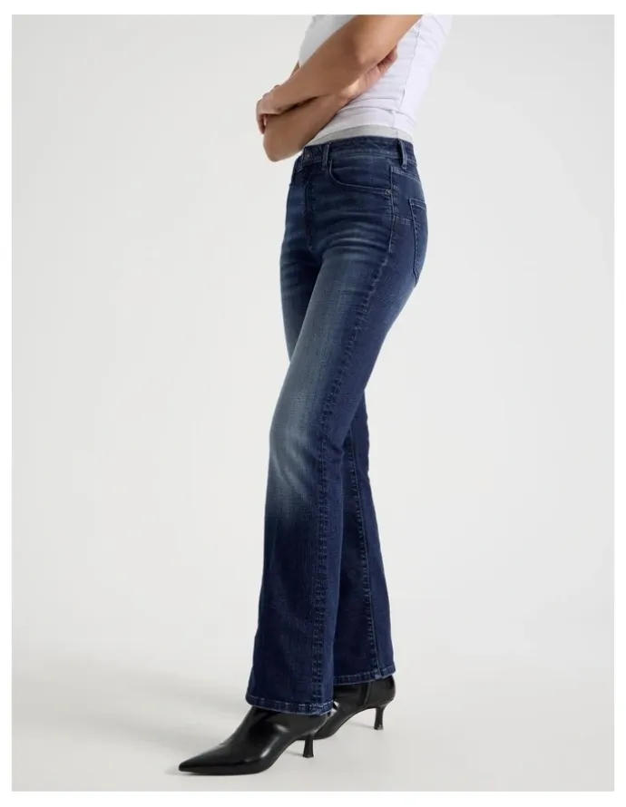 GRAB Sculpt Bootcut Mid Rise Jean in Medium Indigo