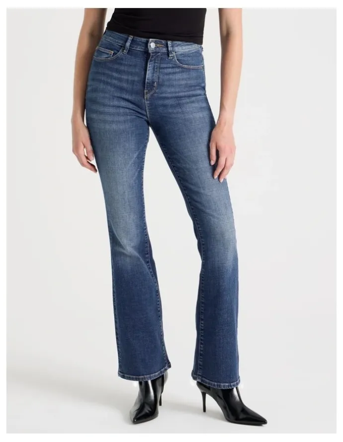 GRAB Skinny Bootcut High Rise Jeans in Medium Indigo