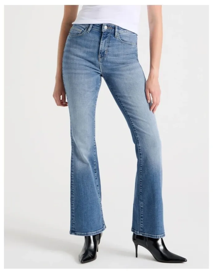 GRAB Skinny Bootcut High Rise Jeans in Light Indigo Vintage Wash