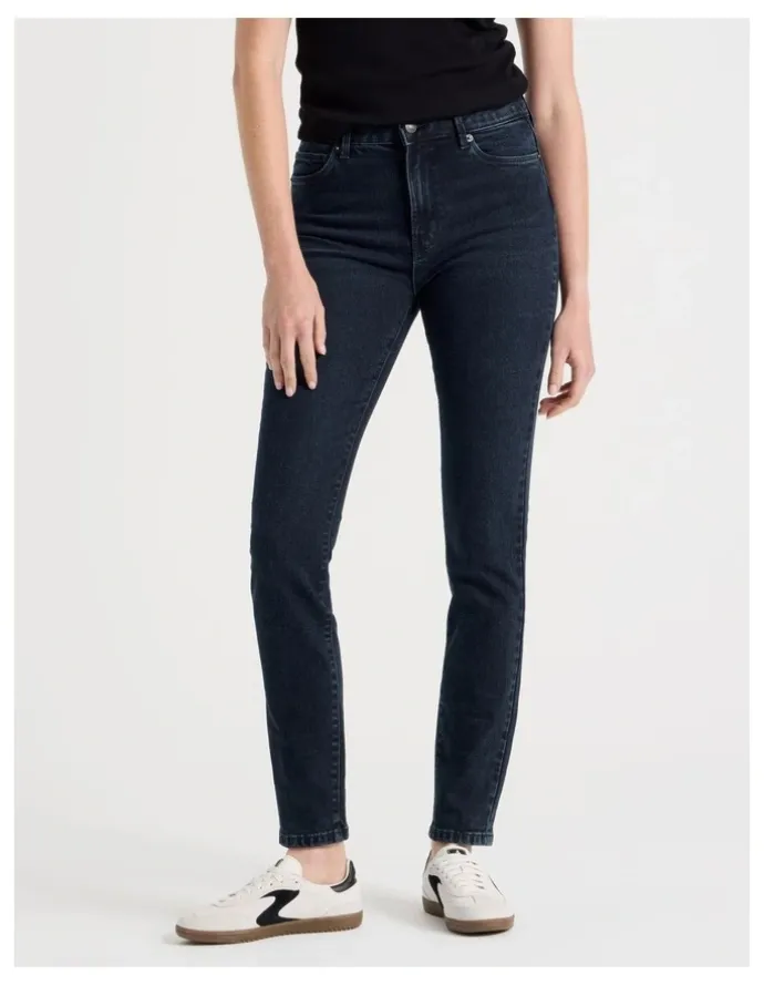GRAB Skinny Mid Rise Jeans in Blue