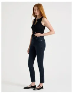 GRAB Skinny Mid Rise Jeans With Short Inseam in Blue