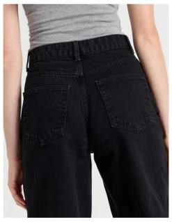 GRAB Vintage Straight High Rise Jeans In Black
