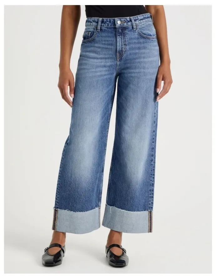 GRAB Wide Leg Cuffed Jean in Medium Indigo
