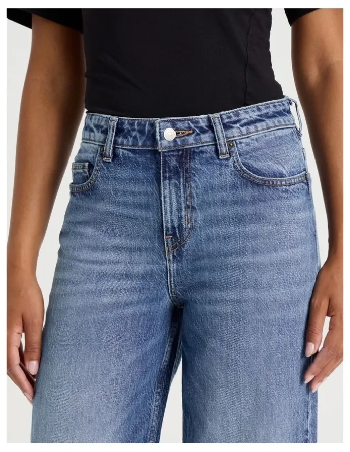GRAB Wide Leg Cuffed Jean in Medium Indigo