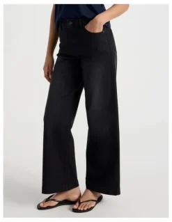 GRAB Wide Leg High Rise Jeans in Washed Black