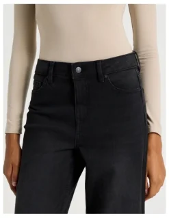 GRAB Wide Leg High Rise Jean With Short Inseam in Washed Black