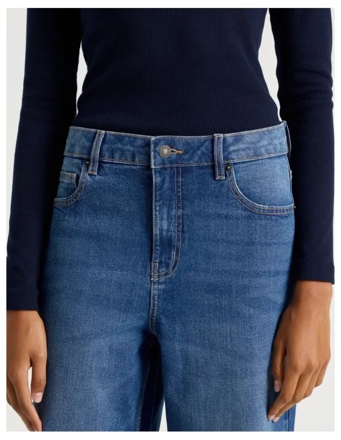 GRAB Wide Leg High Rise Jean With Short Inseam in Mid Blue Wash
