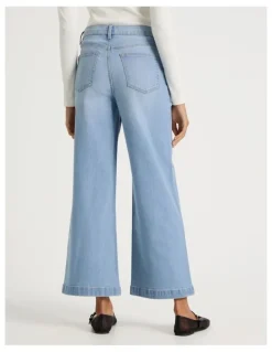 GRAB Wide Leg High Rise Jean With Short Inseam in Light Wash