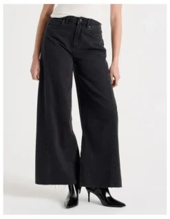 GRAB Wide Leg Jean With Insert in Washed Black