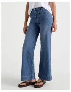 GRAB Wide Leg Patch Pocket Jeans in Medium Indigo