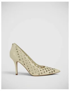 Guess Prindyls Pumps in Cream