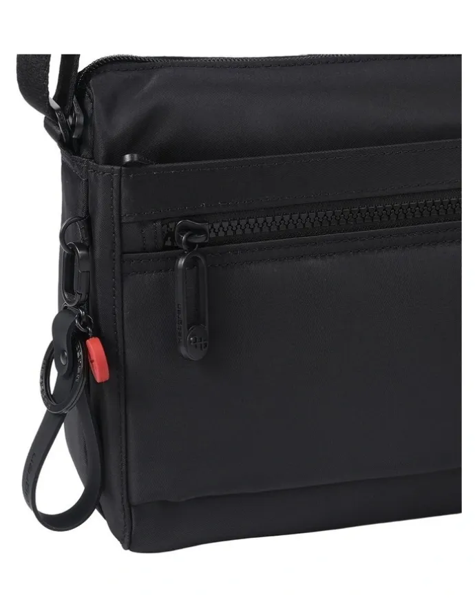 Hedgren Eye M Crossbody Bag in Black