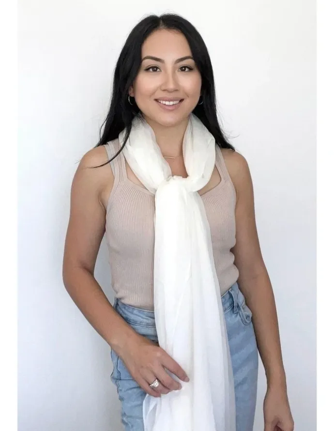 Heirloom Cashmere Cashmere Lightweight Shawl in Ivory