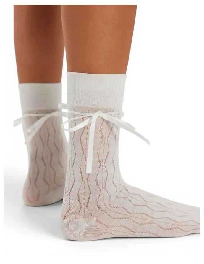 High Heel Jungle Bellabow Satin Ribbon Soft Socks in White