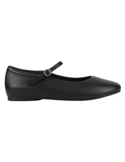 Hush Puppies Bryn Shoe in Black